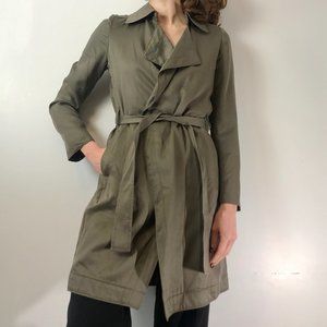 Babaton Maximo olive trench